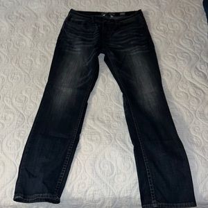 Buckle BKE Alec Jeans. Size 34R. Black/greyish color. Brand new. Straight leg.